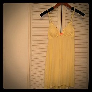 VS Yellow lingerie